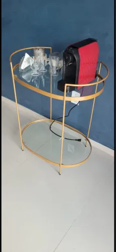 Bar oval metalon e tampo de vidro