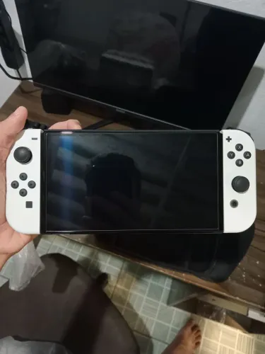 SWITCH OLED