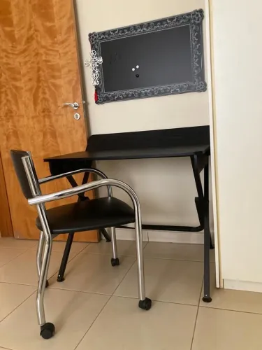 Cadeira móvel revestimento sintético preto
