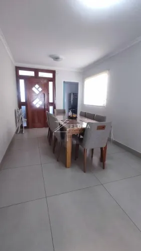 Casa à Venda no Parque Via Norte Campinas/SP 4 Dorms (1 Suíte) 165m² Garagem p/ 4 Carr