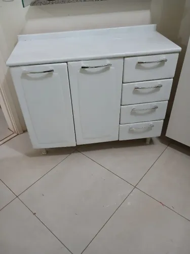 Armário de Cozinha Itatiaia Tipo Balcão. Sem avarias