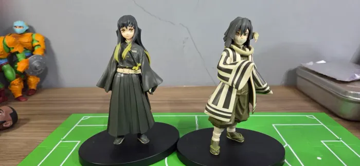 Demon Slayer (bandai original) - Obanai e Muichiro