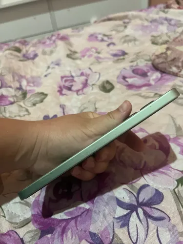 Vendo Celular Redmi Note 13