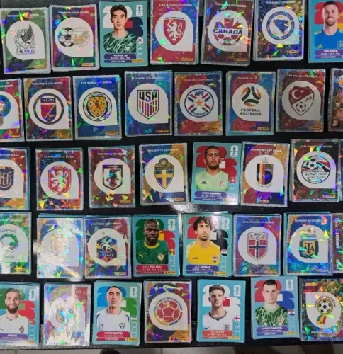 ÁLBUM DE FIGURINHAS