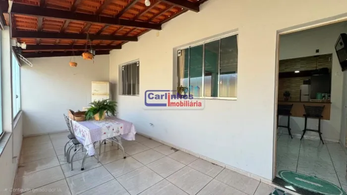 Casa 2 quartos dispnível para locação no bairro Progresso, Igarapé/MG