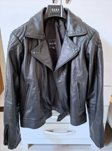 Jaqueta de couro motoqueiro