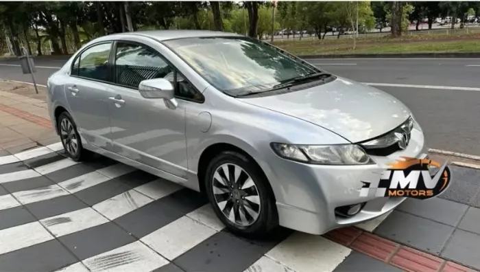 Honda Civic Sed. Lxl/ LXL SE 1.8 Flex 16V Aut. 2011