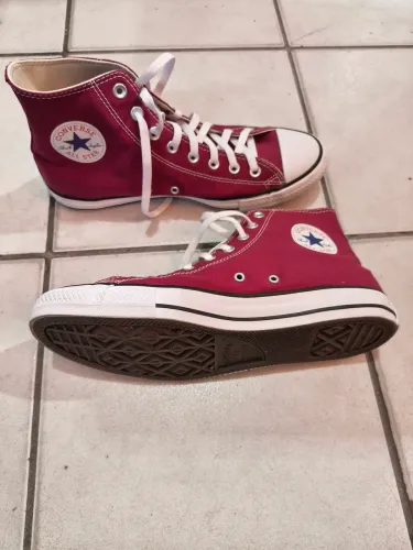 All Star bordô novo