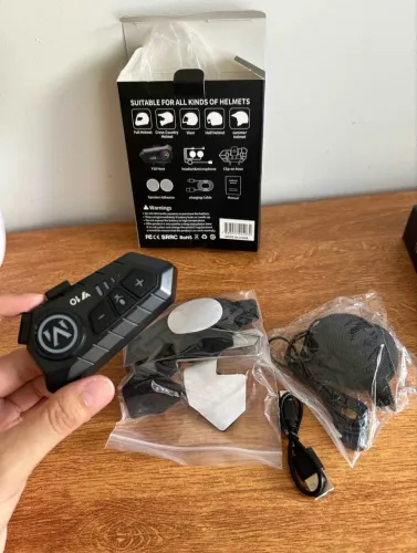 Fone de Ouvido de Capacete Moto Bluetooth