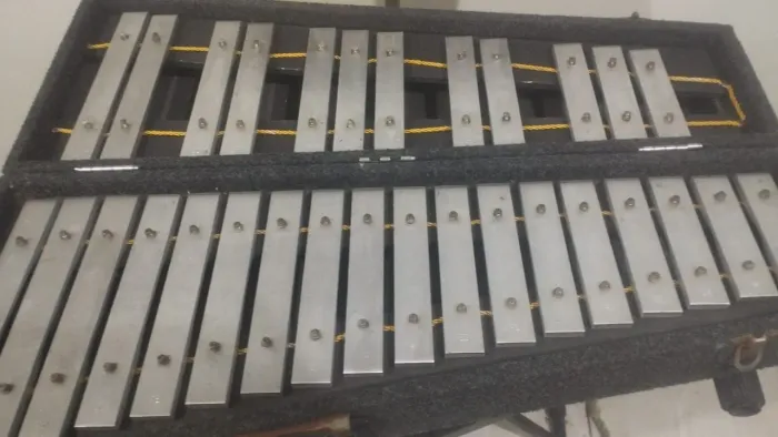 Metalofone de 30 teclas