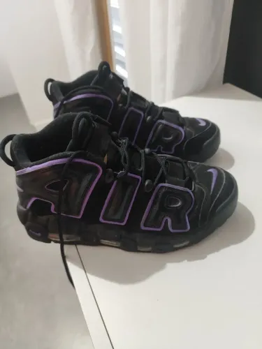Nike Air More Uptempo '96 Black Action Grape original, usei duas vezes, valor negociável.