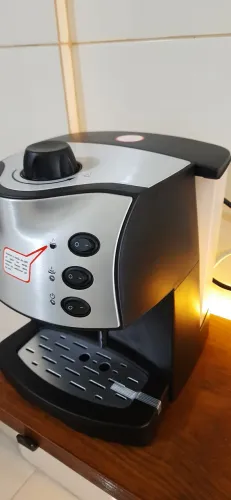Maquina De Café Espresso Coffe Cream Mondial C-08 110v
