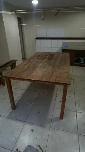 Mesa de madeira
