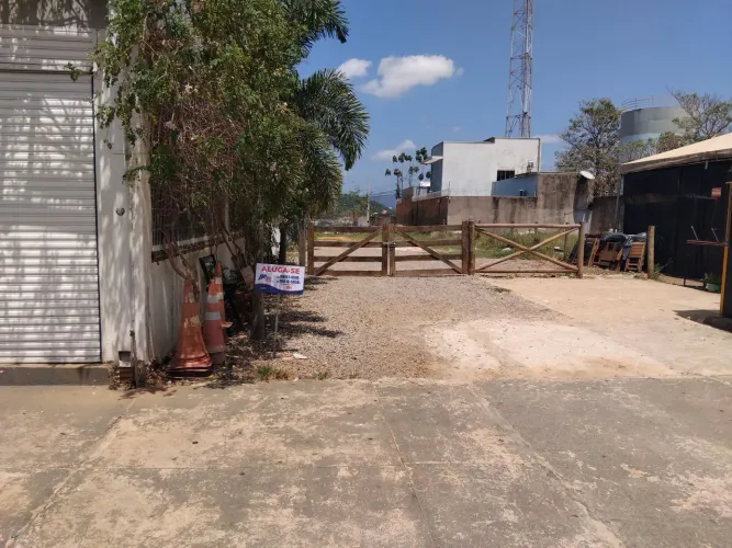 ?LOTE COMERCIAL PARA ALUGAR NO CIDADE JARDIM PARAUAPEBAS-PA?<br>