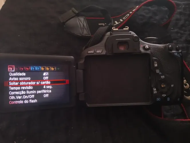 Canon T3i HD + lente 135mm