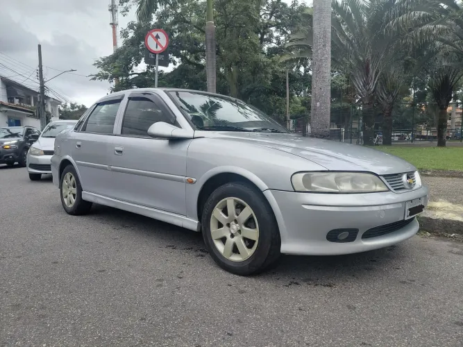 Chevrolet Vectra GL 2.2 MPFI Milenium 2001