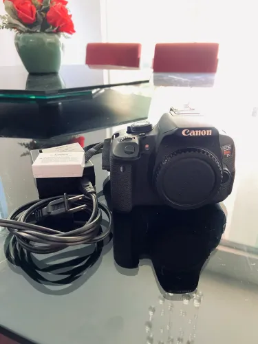 Canon T5i