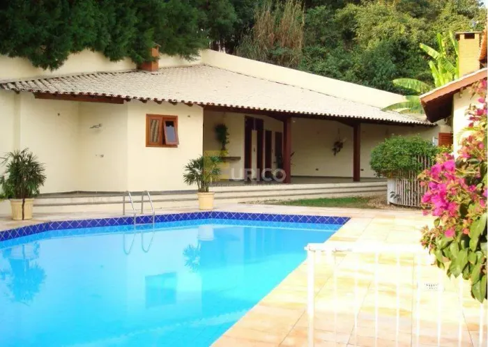 Casa em condomínio à venda no Marambaia em Vinhedo/SP