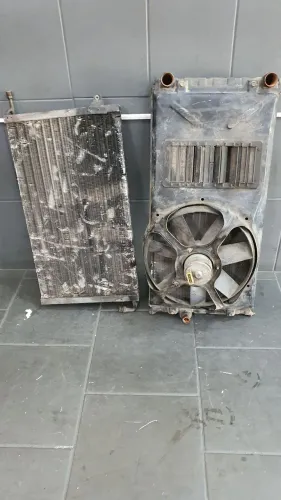 Radiador e eletroventilador golf mk3