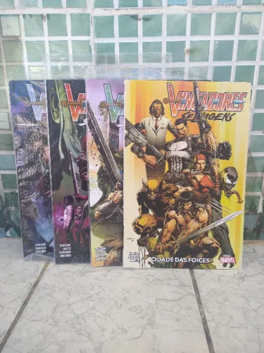 HQ's Vingadores Selvagens Panini Volumes 1-4