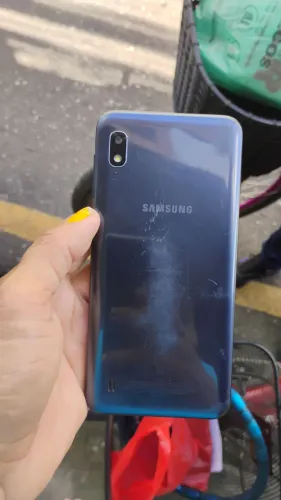 Celular só pra tirar as peças 