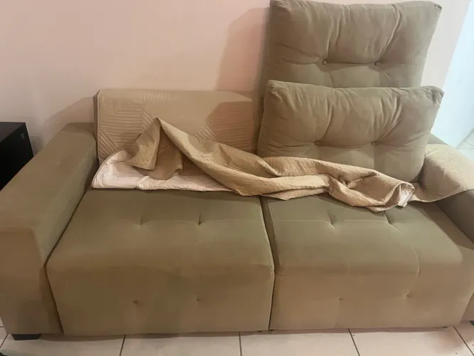 Sofá retrátil