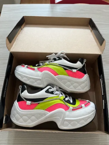 Tênis Carmen Steffens Rosa e Verde