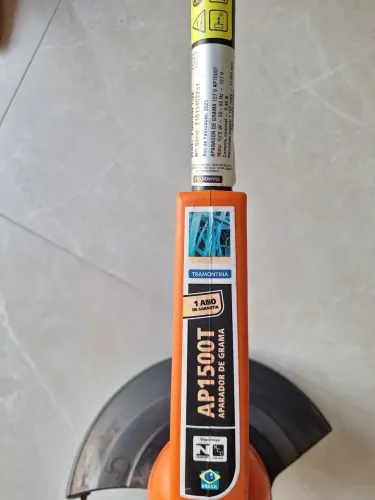 Aparador de Grama Tramontina AP1000T 1.000W - Usado