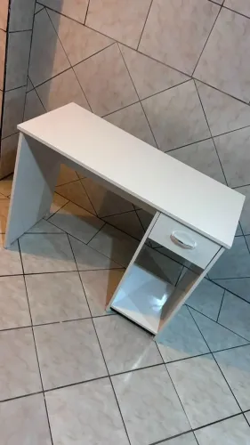 Mesa de Escritório tenho 2 unidades