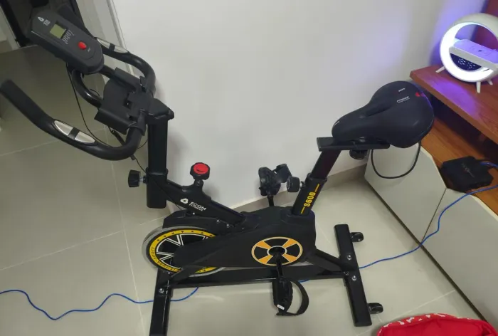 Bicicleta para ginástica