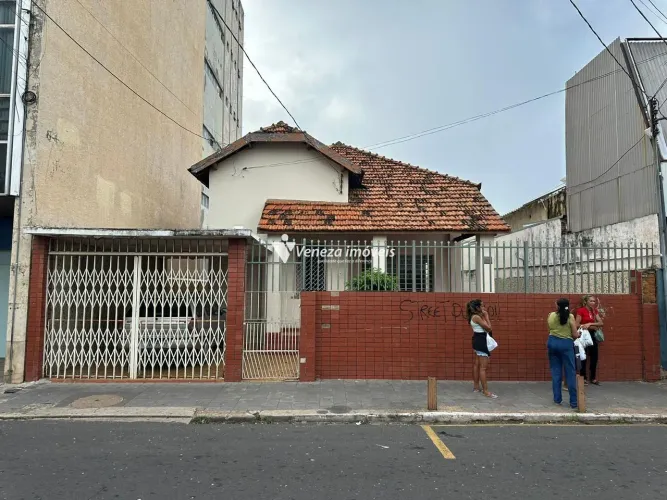 Casa no Bairro Centro Rua Areolino de Abreu para aluguel