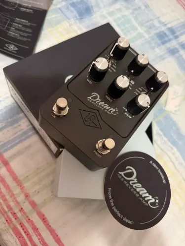UAD Dream 65 - Simulador Fender Deluxe Reverb | Na Caixa