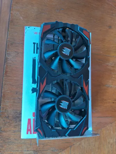 Placa de vídeo rx580 8g