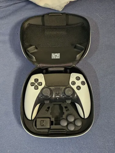 DualSense Edge