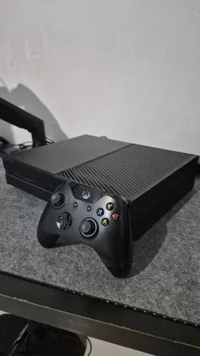 Xbox One 500gb Conservado