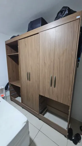 Guarda roupa casal usado (pra vender logo)