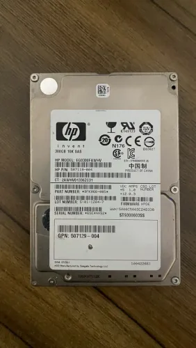 Disco Rígido Hd Interno Hp 300gb 10k Sas 2,5 Eg0300fawhv G6/g7