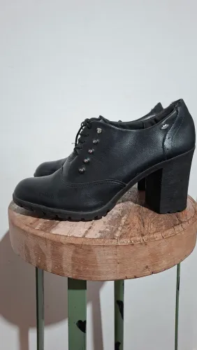 Sapato oxford couro Dakota 35