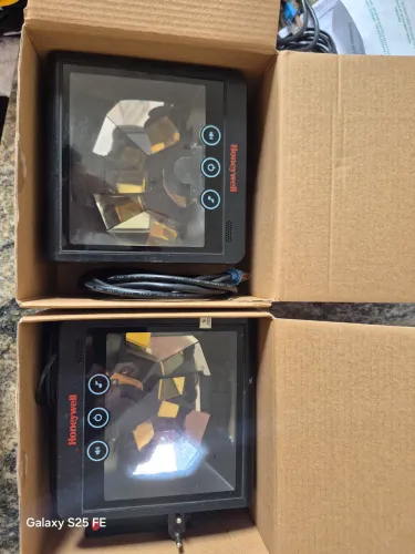 Vendo leitores de código de barras honeywell