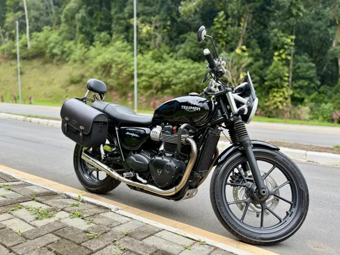 Street Twin 900 cc 2016
