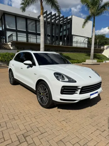 Porsche Cayenne E-hybrid 3.0 V6 462cv 2020