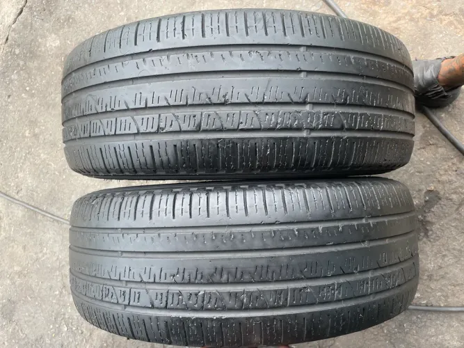 PAR DE PNEUS 225/60/17 MARCA PIRELE SCORPION