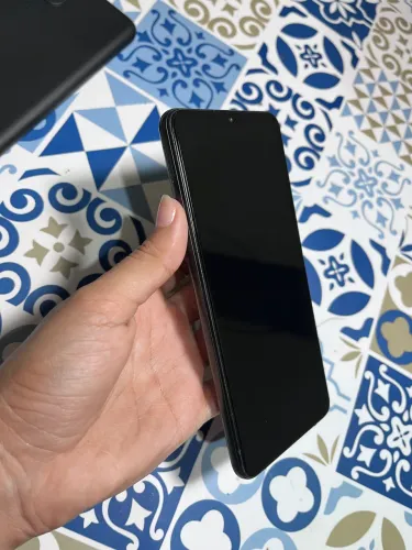 Vendo Samsung galaxy A12, acompanha carregador, película e capinha