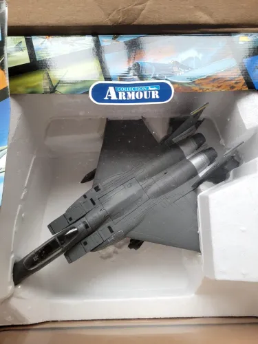 Aviões da Frank MINT modelo do gigante zerado na cx