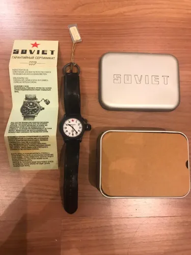 Relógio Russo Soviet (Gruen) com movimento russo Poljot (raríssimo estado de conservação)