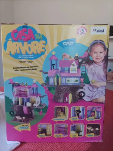 Brinquedo Casa da Árvore na Caixa