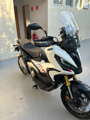HONDA X-ADV 750 ABS 2024 COM APENAS 8.000 KM!!
