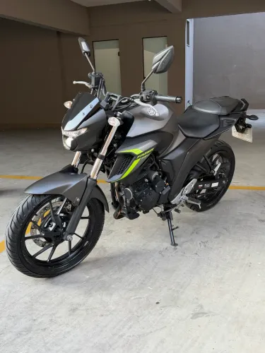 FZ 25 (Raridade apenas 12 mil km rodados)