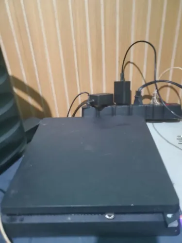 Ps4 slim 1 tera