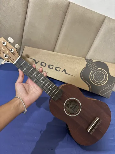 Ukulele Elétrico Vogga VUK309 MH
